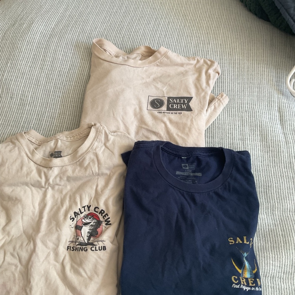 Salty Crew youth Beige and Navy Tees